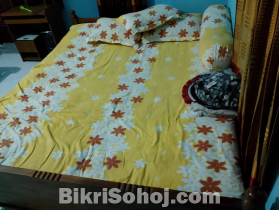 খাট বিক্রি হবে, সাথে জাজিম ফ্রি